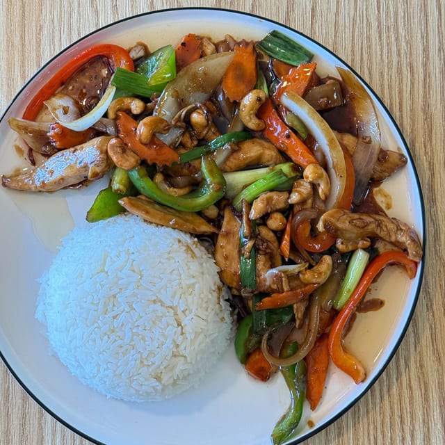 Cashew Chicken Stir Fry.