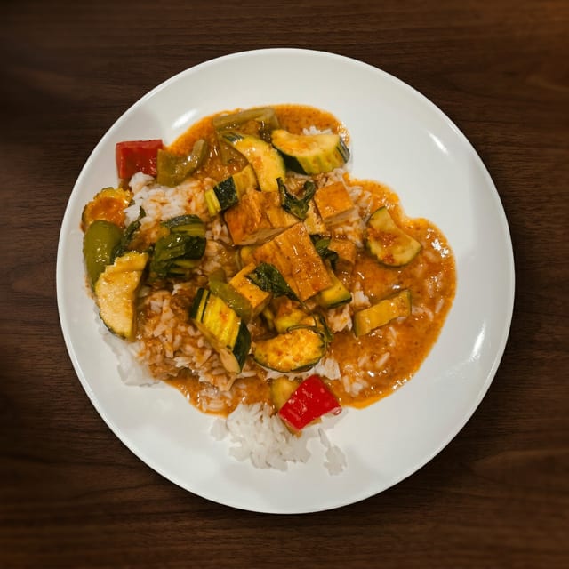 Green, Red or Yellow Curry.